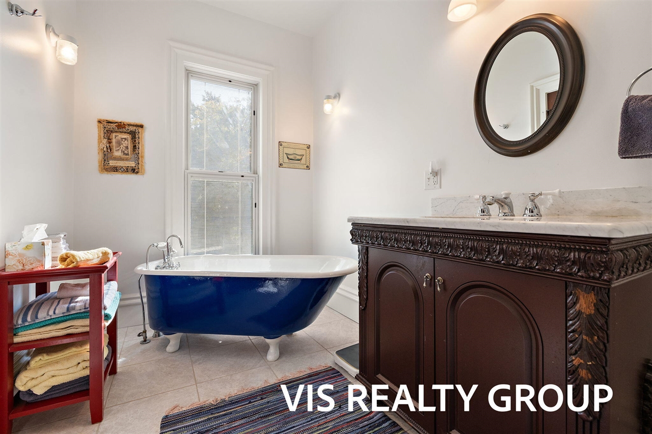 415 Howard Avenue, Grand Haven, MI, 49417