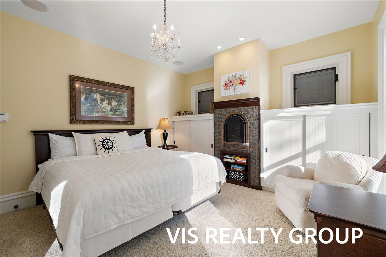 415 Howard Avenue, Grand Haven, MI, 49417