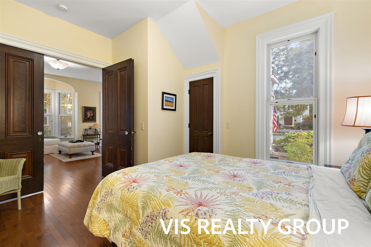 415 Howard Avenue, Grand Haven, MI, 49417