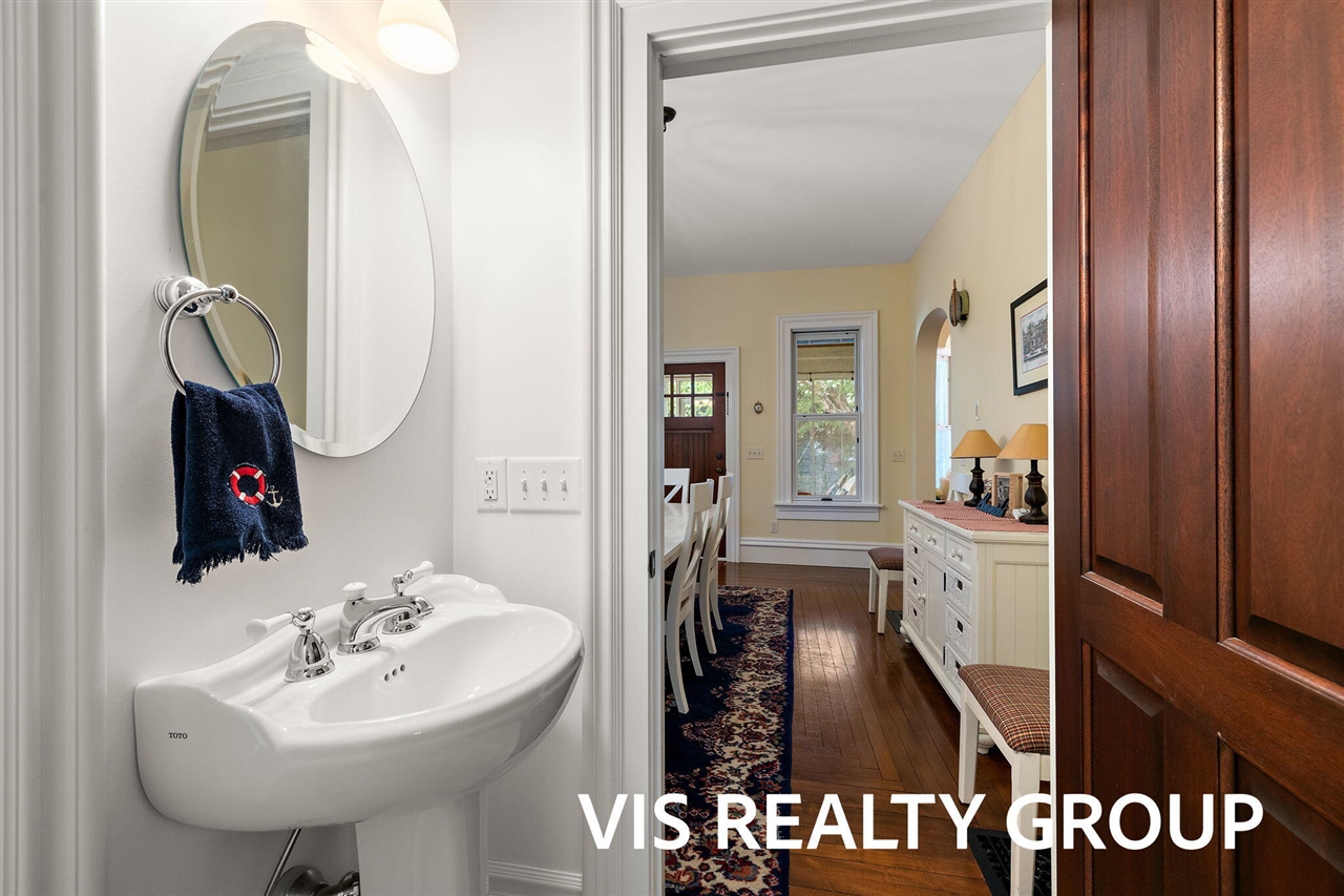 415 Howard Avenue, Grand Haven, MI, 49417