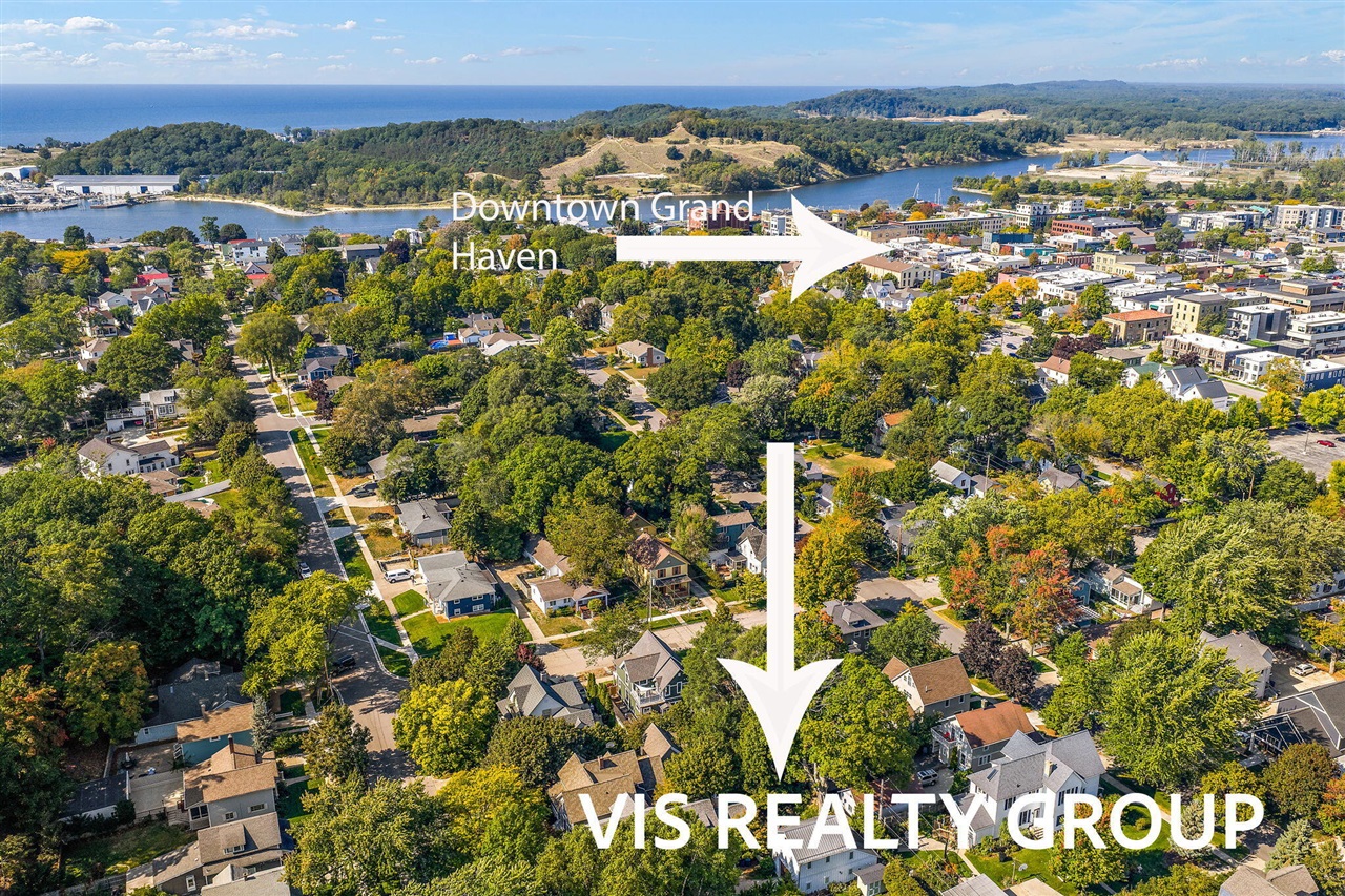 415 Howard Avenue, Grand Haven, MI, 49417