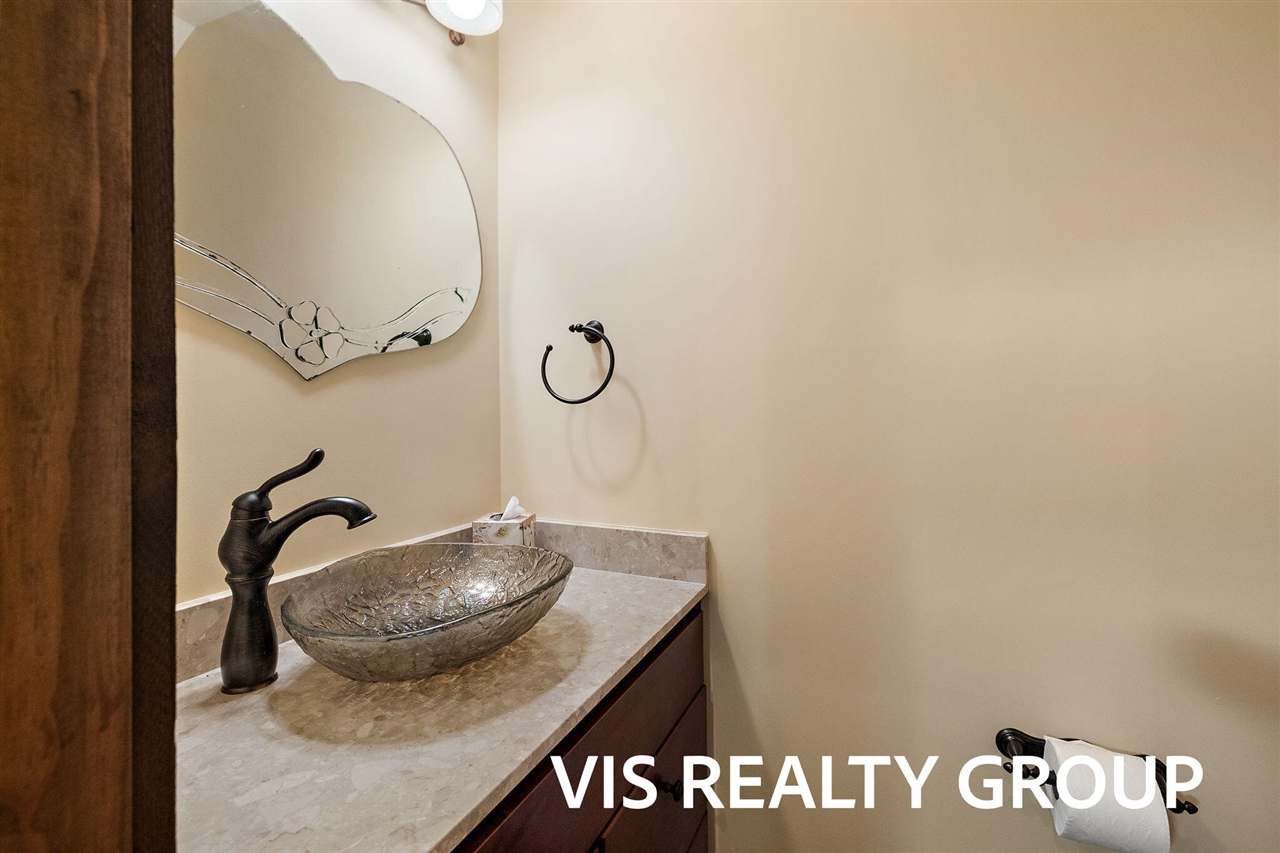 415 Howard Avenue, Grand Haven, MI, 49417