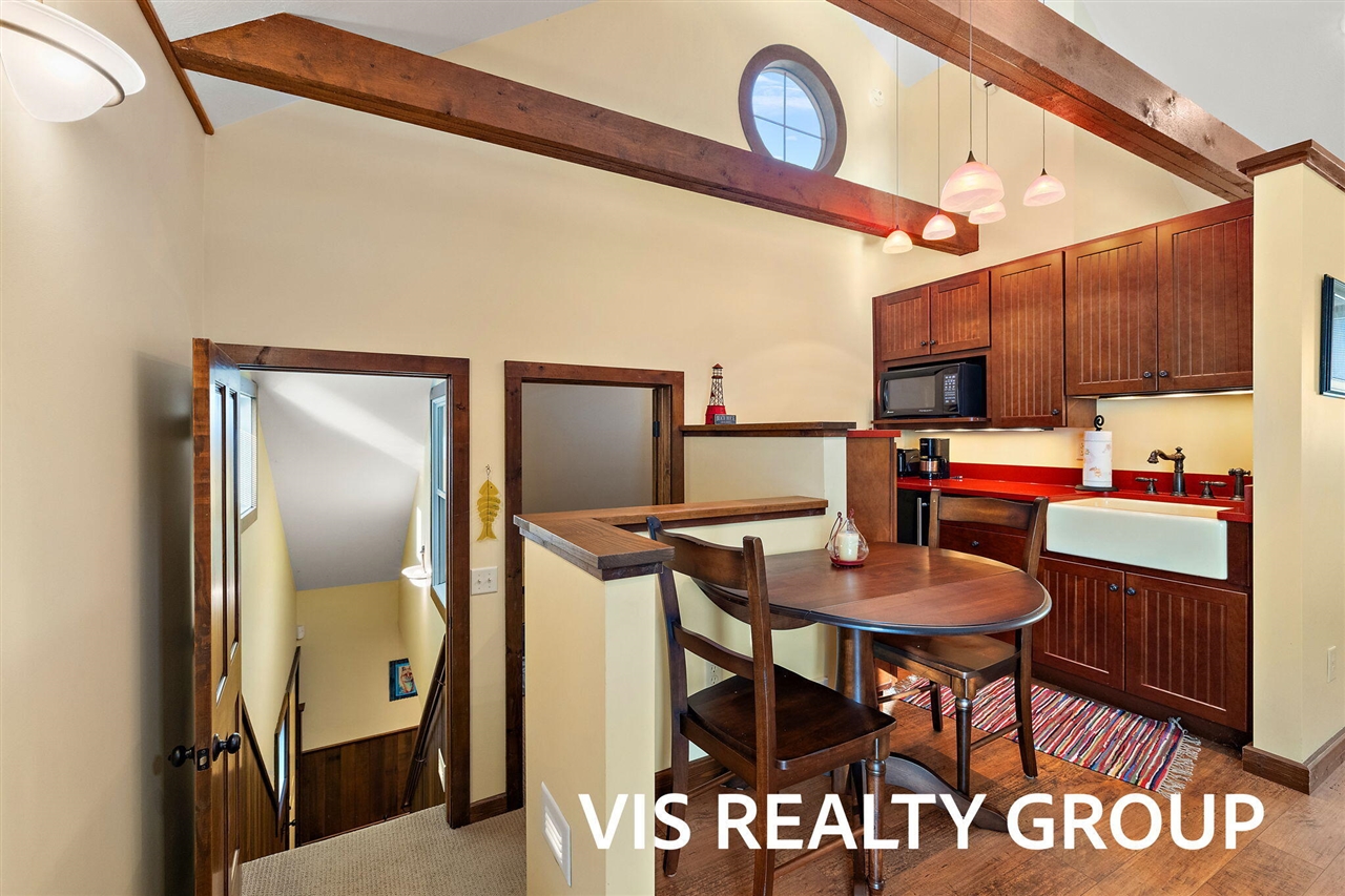 415 Howard Avenue, Grand Haven, MI, 49417