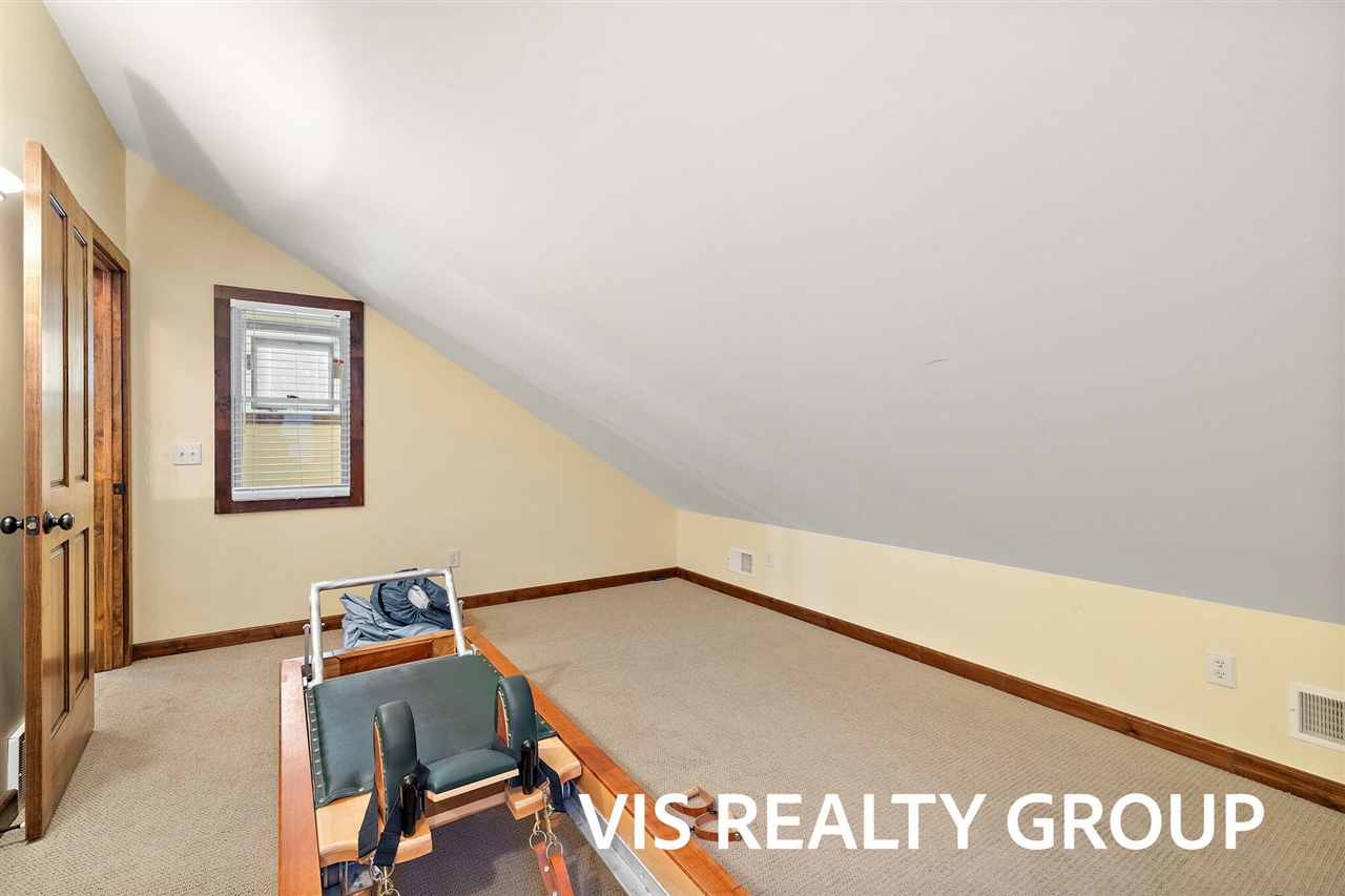 415 Howard Avenue, Grand Haven, MI, 49417