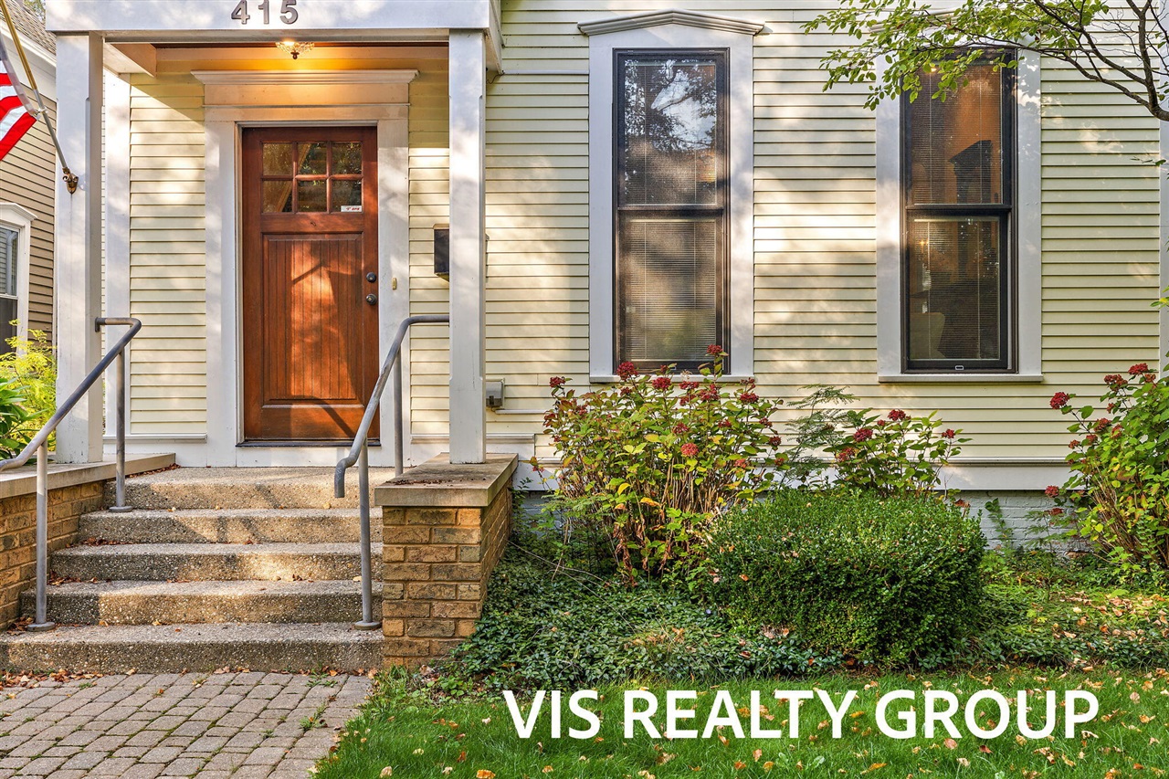 415 Howard Avenue, Grand Haven, MI, 49417