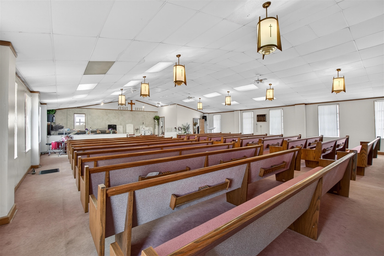 345 E High Street, Jackson, MI, 49203-3262