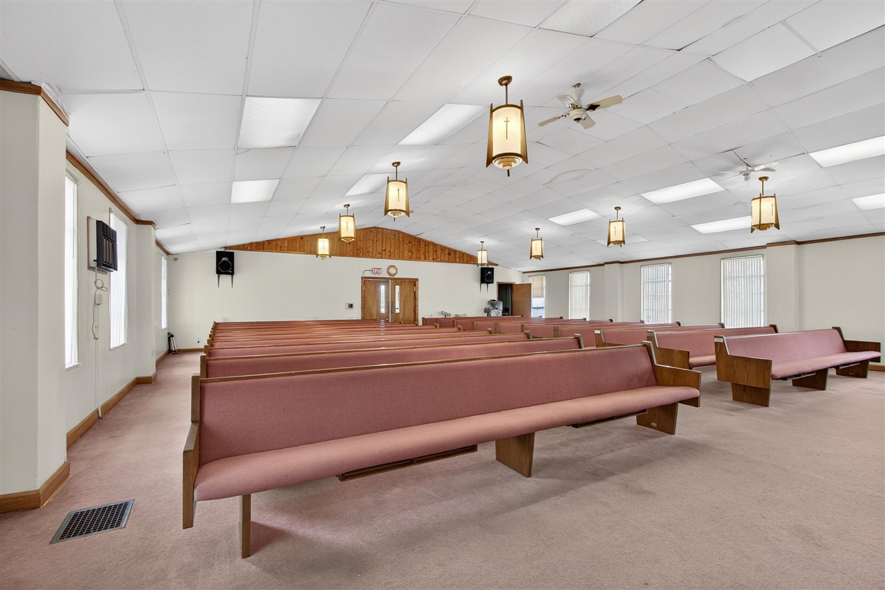 345 E High Street, Jackson, MI, 49203-3262