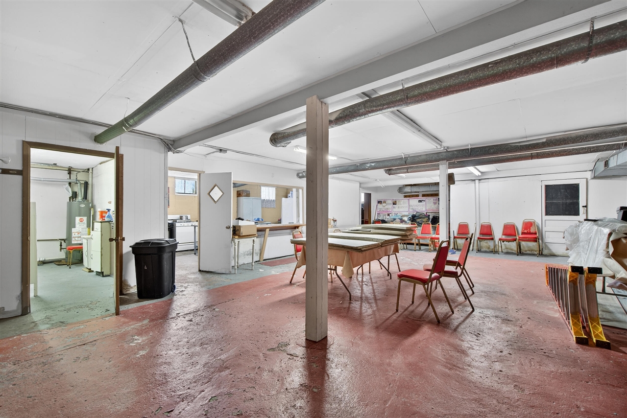 345 E High Street, Jackson, MI, 49203-3262