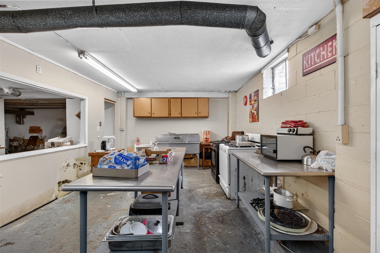 345 E High Street, Jackson, MI, 49203-3262