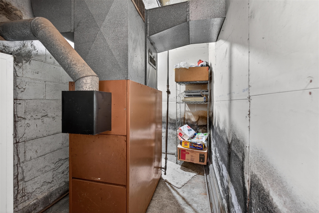 345 E High Street, Jackson, MI, 49203-3262