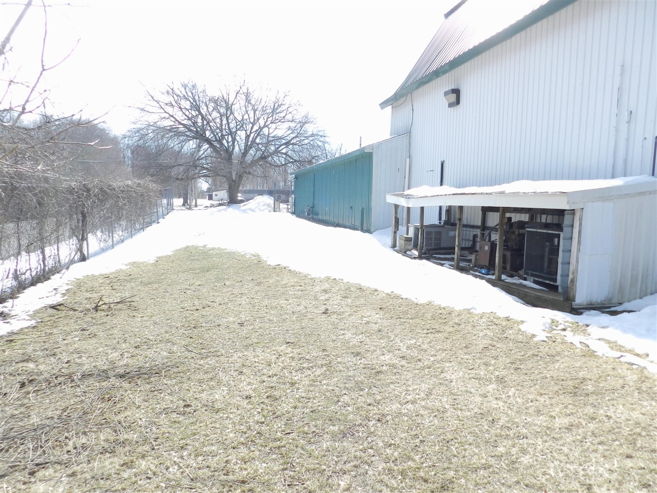 67734 M-152, Dowagiac, MI, 49047-9028