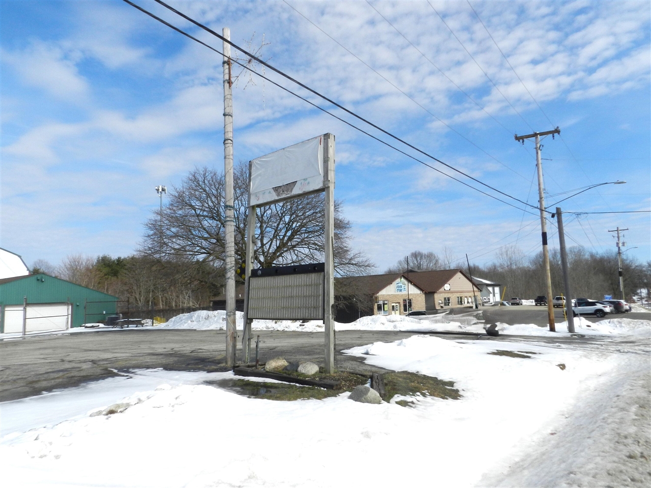 67734 M-152, Dowagiac, MI, 49047-9028