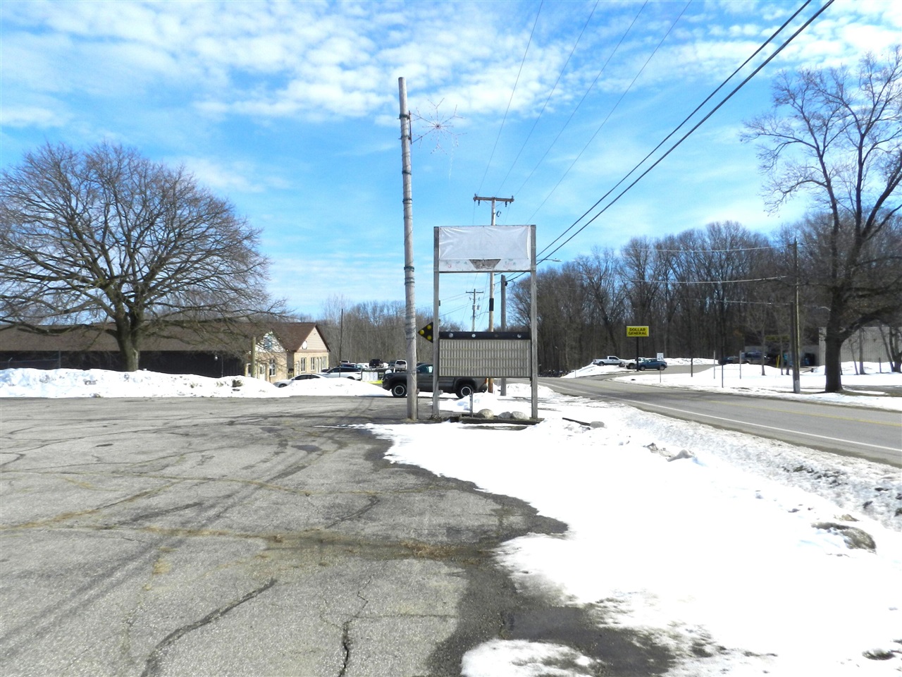 67734 M-152, Dowagiac, MI, 49047-9028