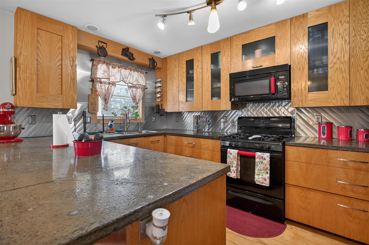129 Kathy Lane, Brooklyn, MI, 49230-9765