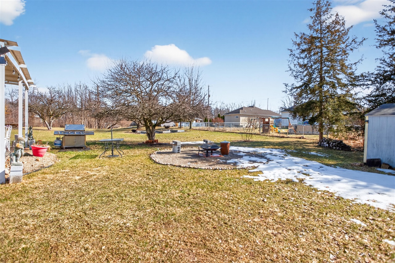 129 Kathy Lane, Brooklyn, MI, 49230-9765