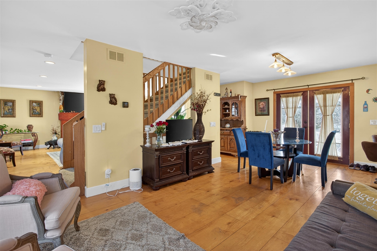 129 Kathy Lane, Brooklyn, MI, 49230-9765