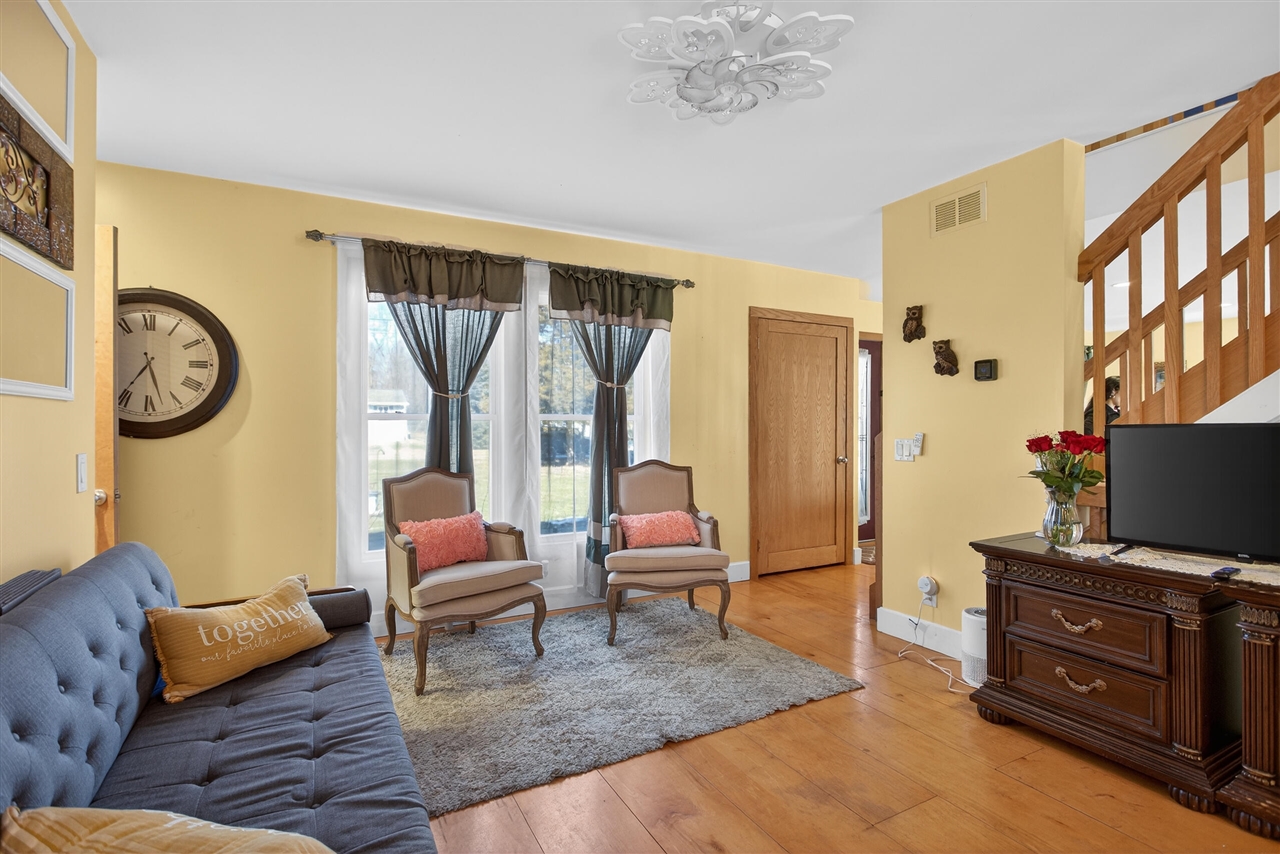 129 Kathy Lane, Brooklyn, MI, 49230-9765