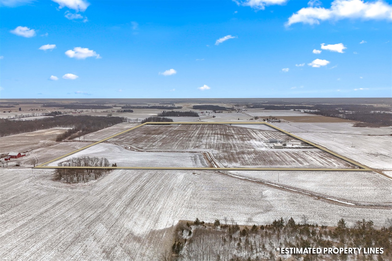 Homes for sale in Camden, MI | 13091 S Bird Lake Rd, Camden, MI 49232 | MLS# 70517190