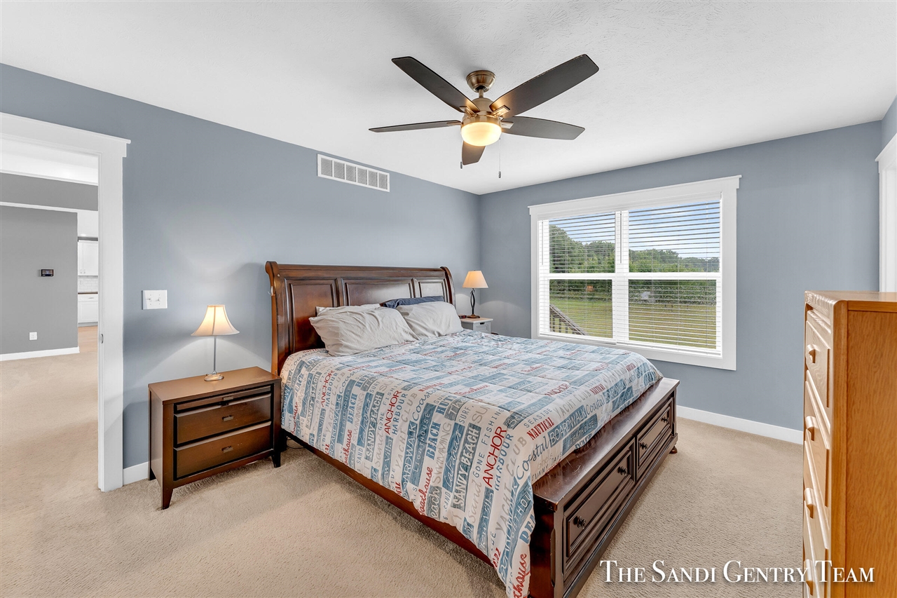 14708 Leonard Road, Spring Lake, MI, 49456-9790