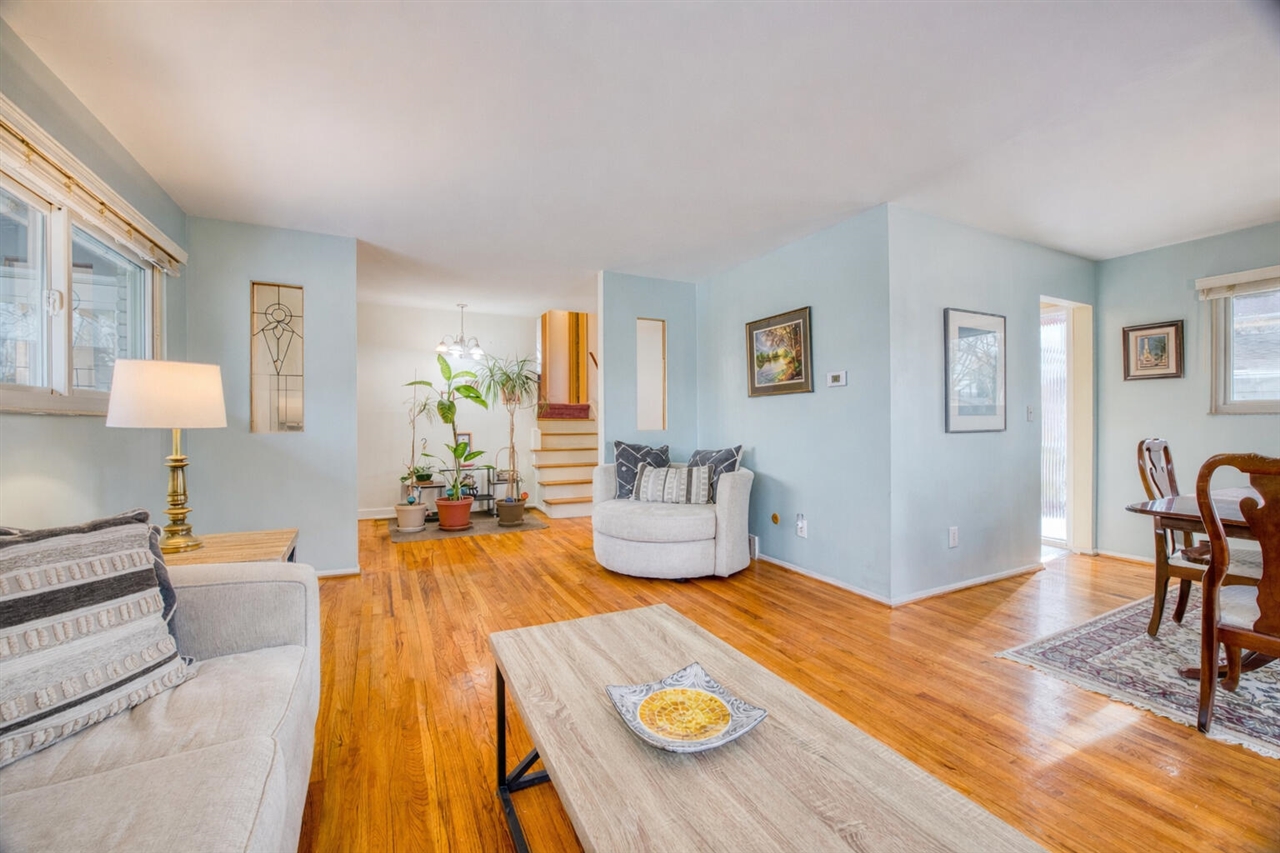 1434 Pine Valley Boulevard, Ann Arbor, MI, 48104-6710