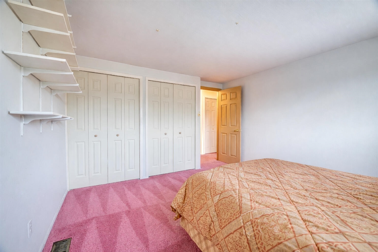 1434 Pine Valley Boulevard, Ann Arbor, MI, 48104-6710