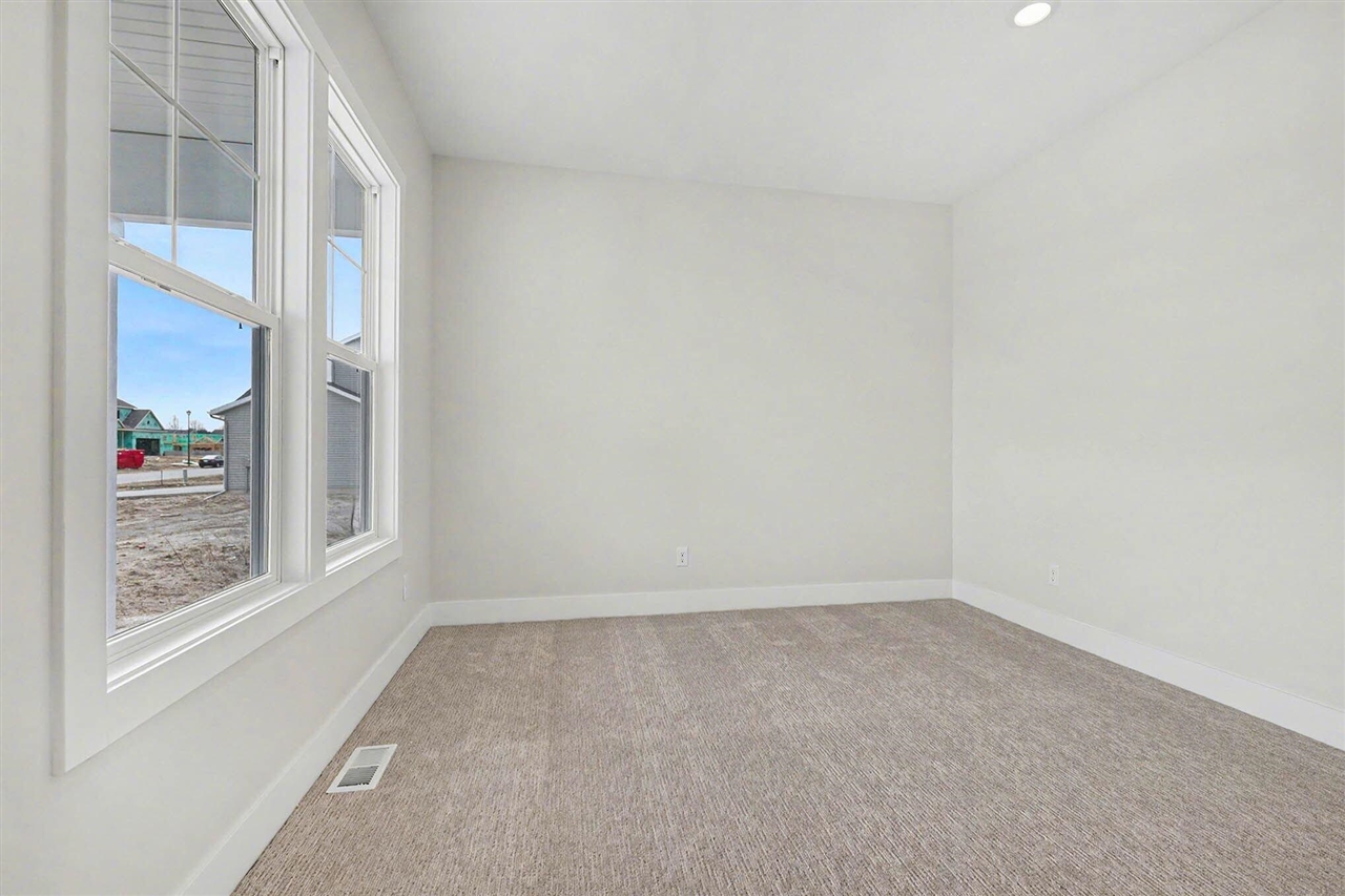 4885 Bethpage Drive, Comstock Park, MI, 49321