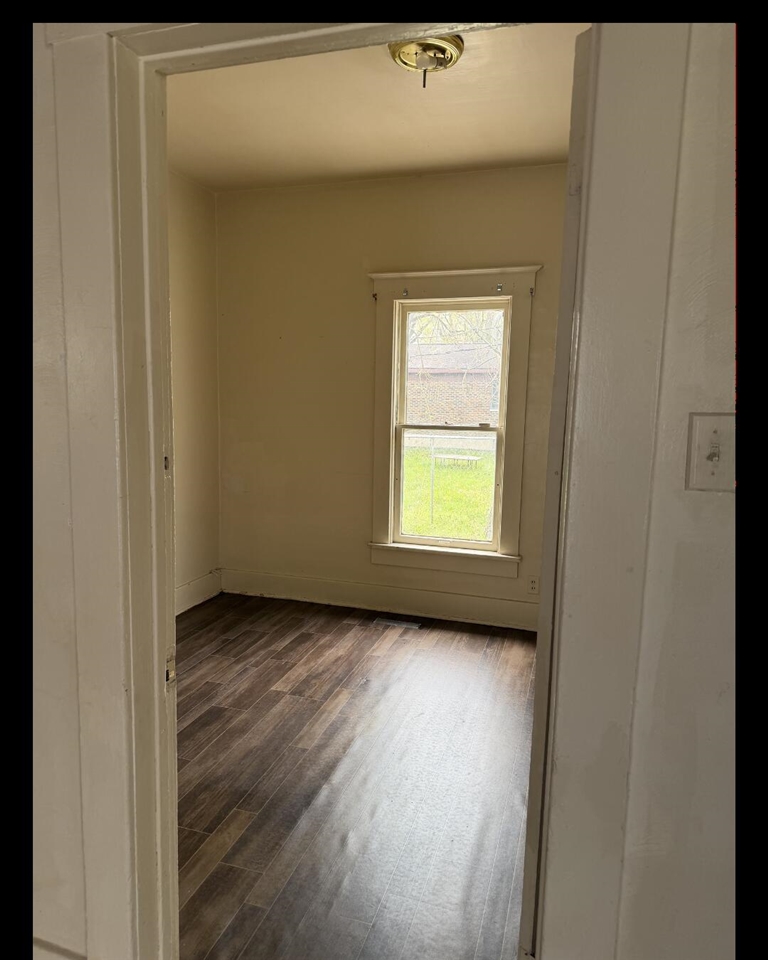 810 Thresher Avenue, Benton Harbor, MI, 49022-3338