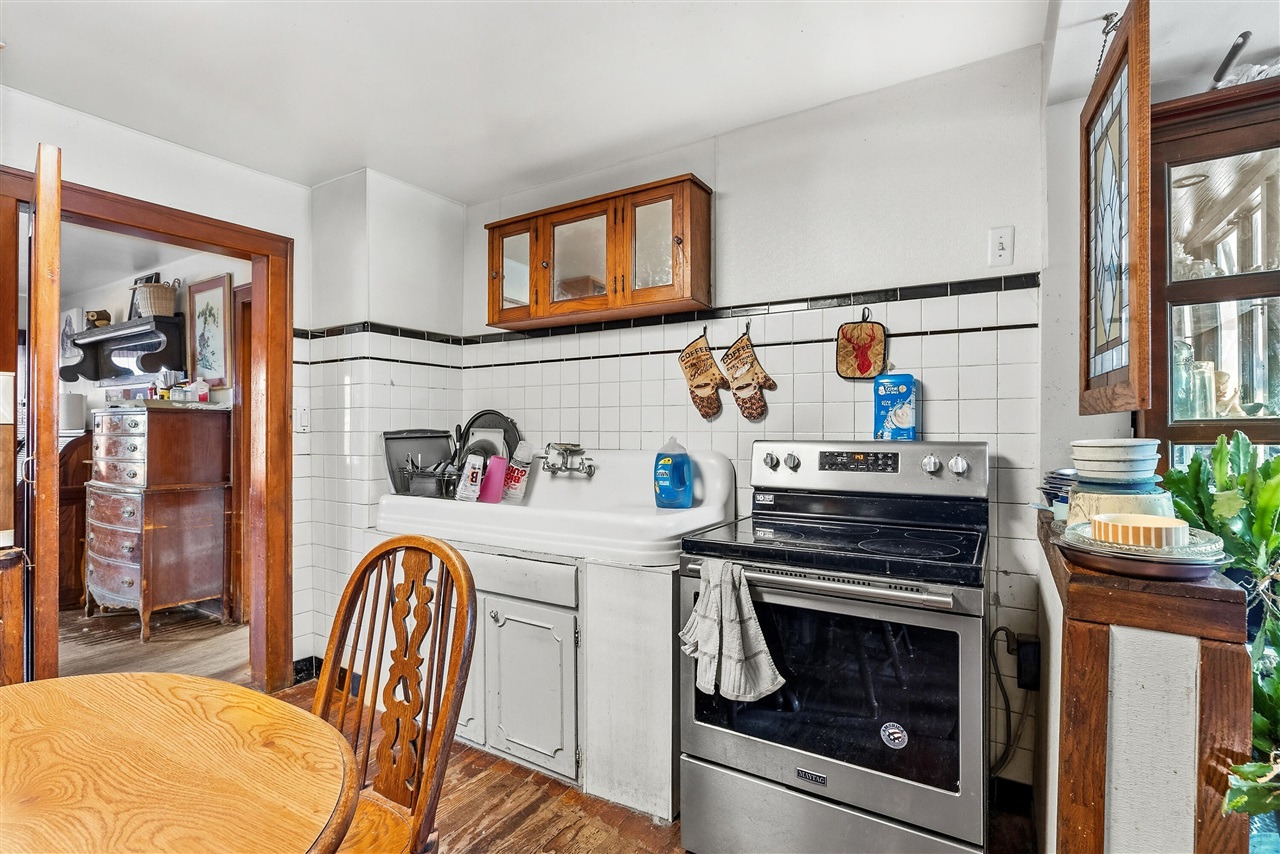 35553 M 43, Paw Paw, MI, 49079-8455