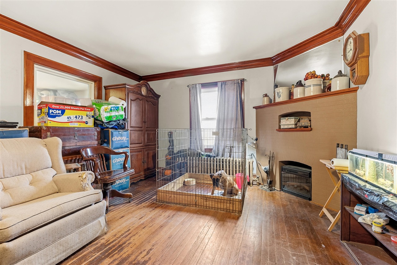 35553 M 43, Paw Paw, MI, 49079-8455