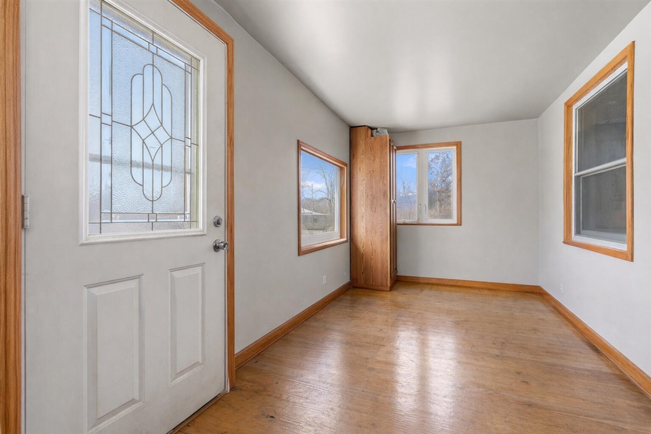 35553 M 43, Paw Paw, MI, 49079-8455