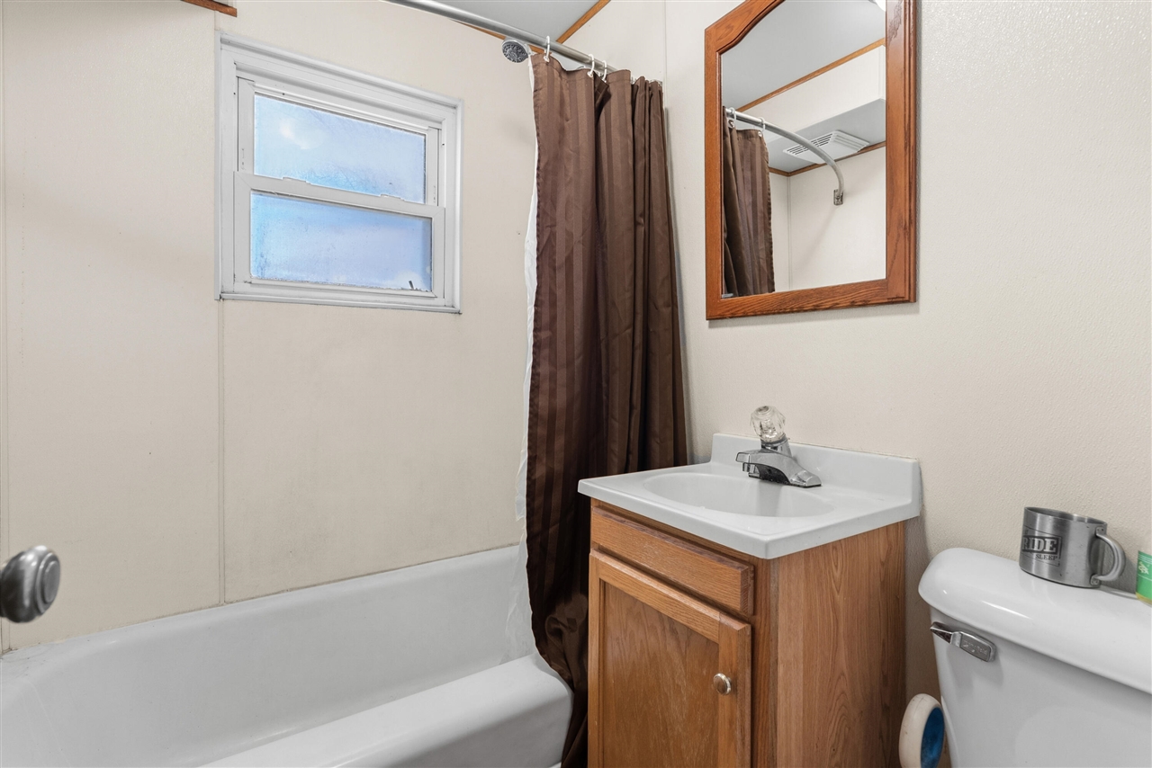 35553 M 43, Paw Paw, MI, 49079-8455