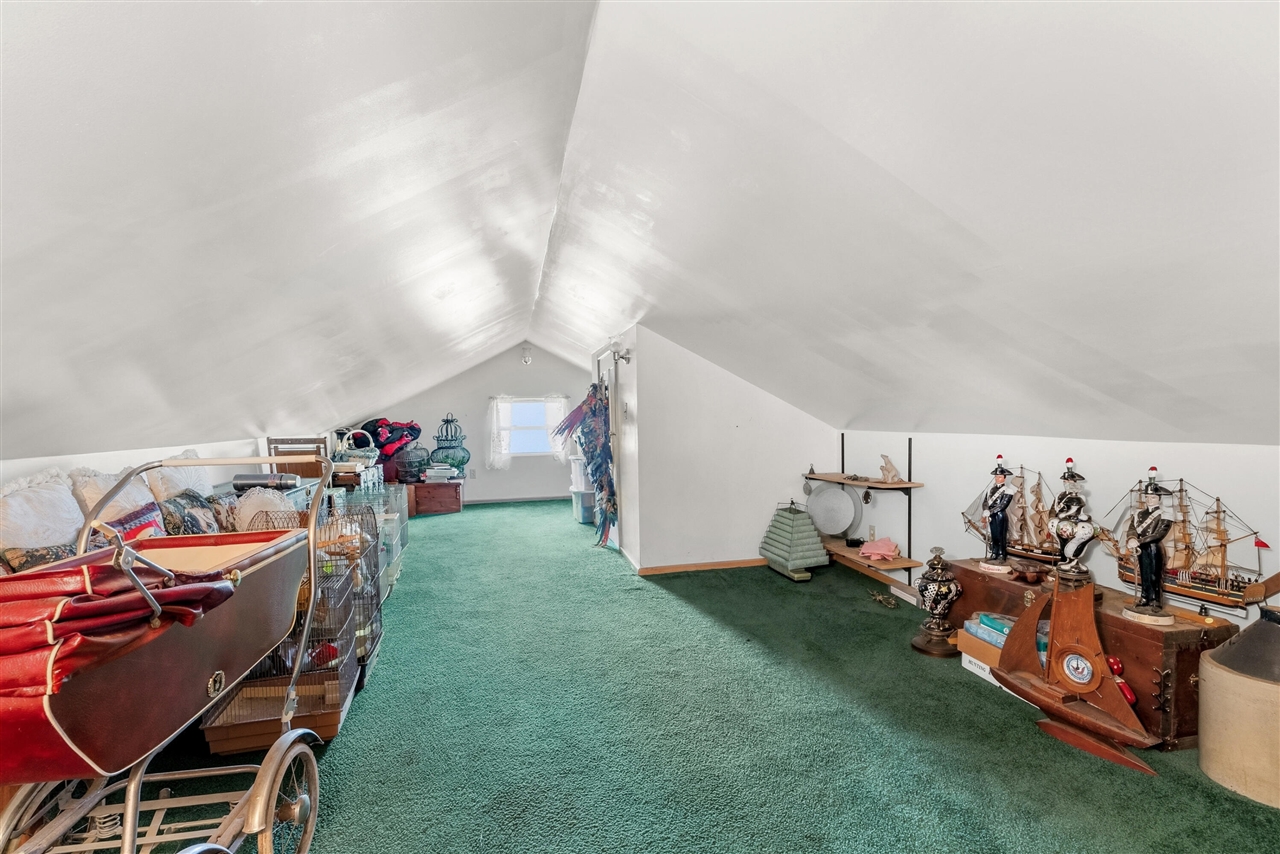 35553 M 43, Paw Paw, MI, 49079-8455