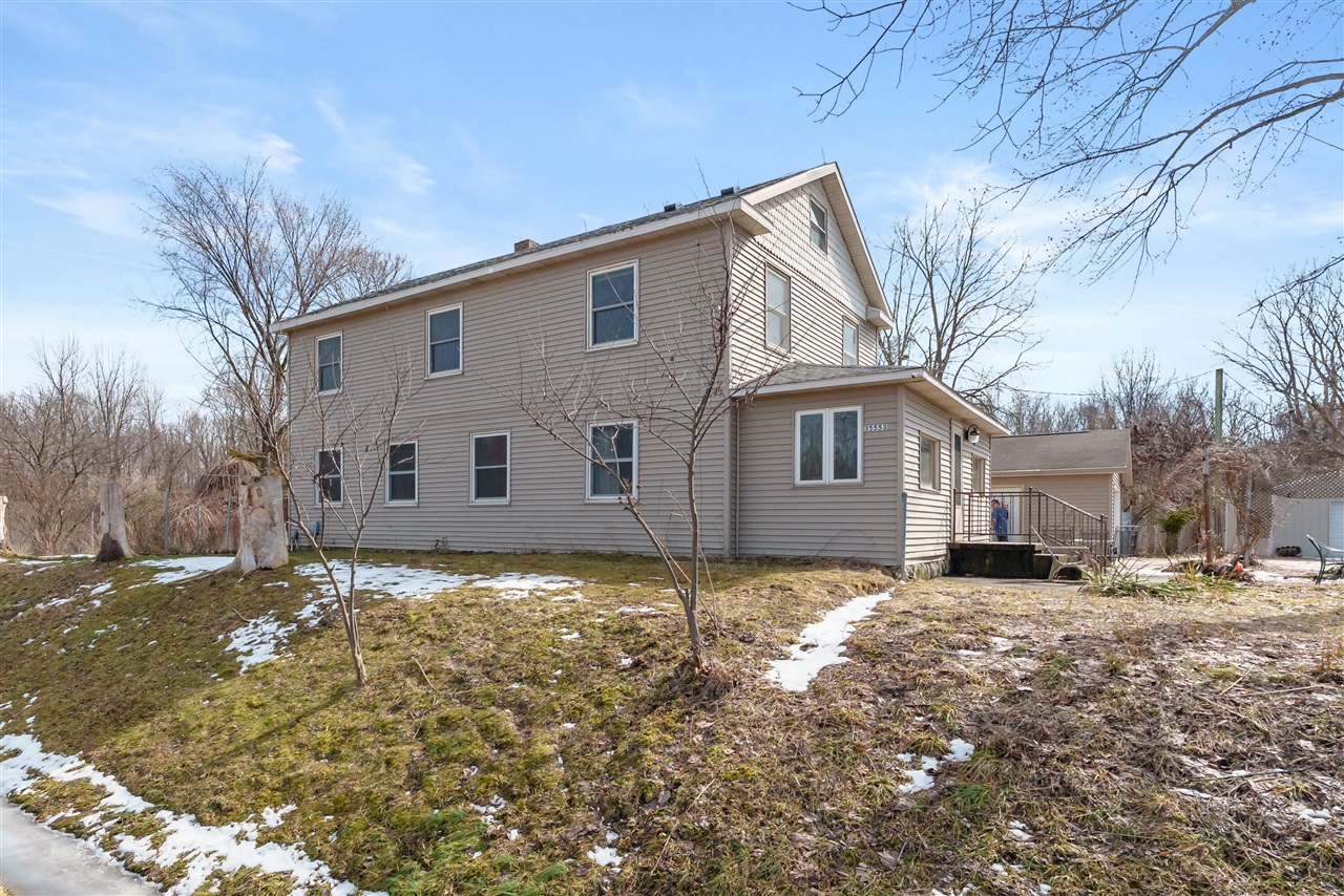 35553 M 43, Paw Paw, MI, 49079-8455