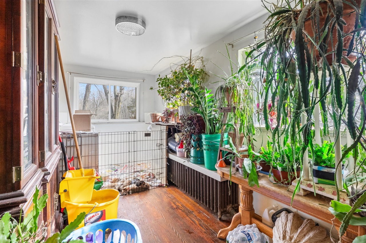 35553 M 43, Paw Paw, MI, 49079-8455