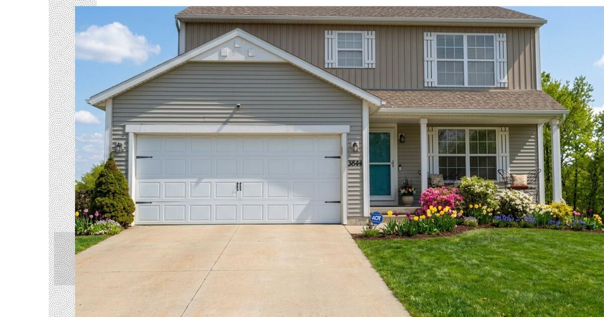 3844 Pfeiffer Woods Court, Grand Rapids, MI, 49512-9162