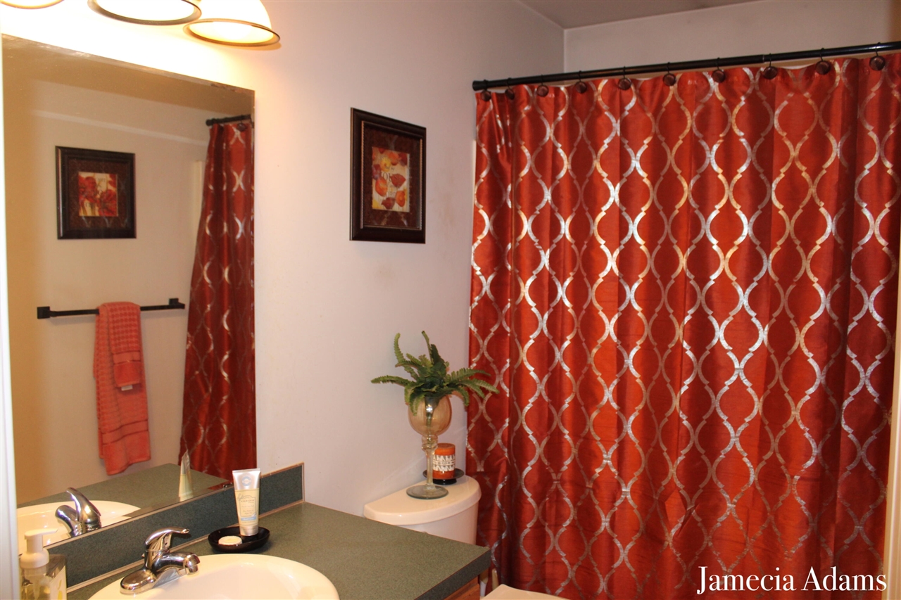 3844 Pfeiffer Woods Court, Grand Rapids, MI, 49512-9162