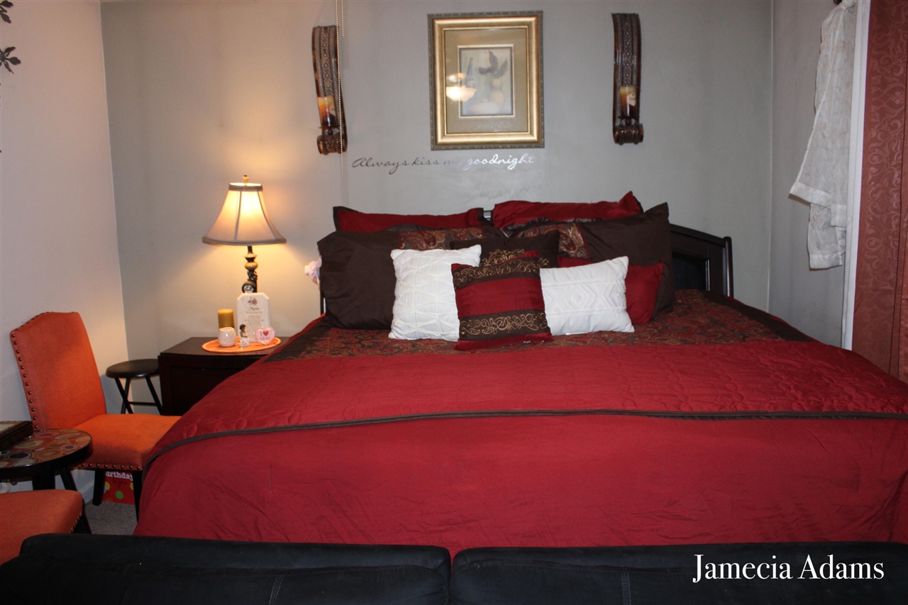 3844 Pfeiffer Woods Court, Grand Rapids, MI, 49512-9162