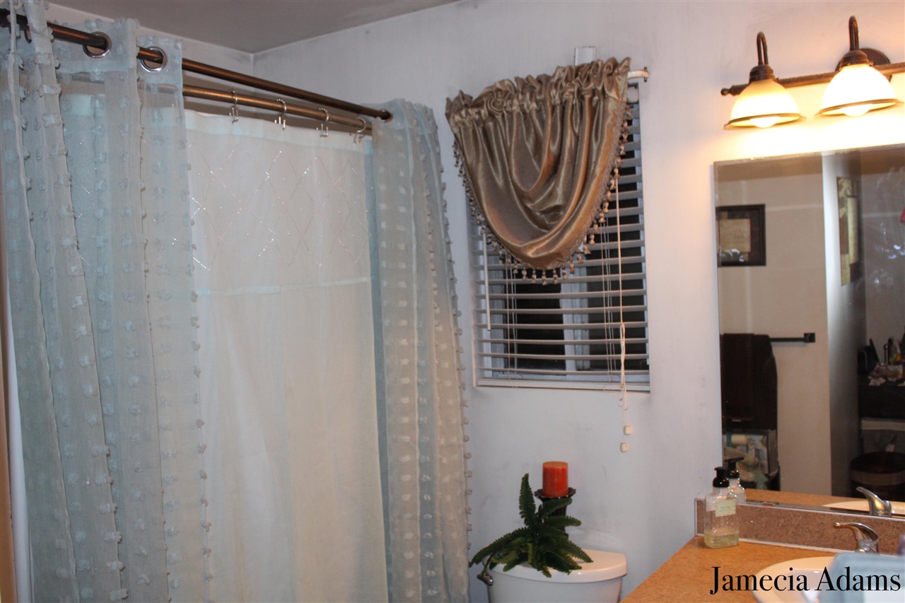 3844 Pfeiffer Woods Court, Grand Rapids, MI, 49512-9162