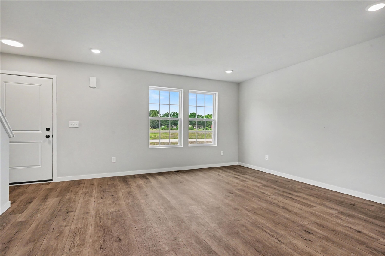 3rd image of 48549 Silver Oaks West, Mattawan, MI 49071 | MLS# 70517246