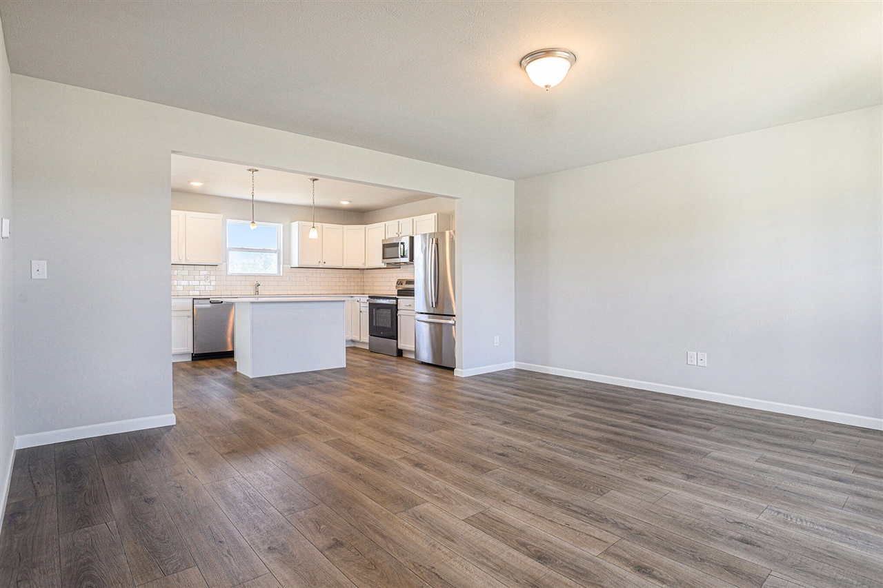 Homes for sale in Mattawan, MI | 48549 Silver Oaks West, Mattawan, MI 49071 | MLS# 70517246