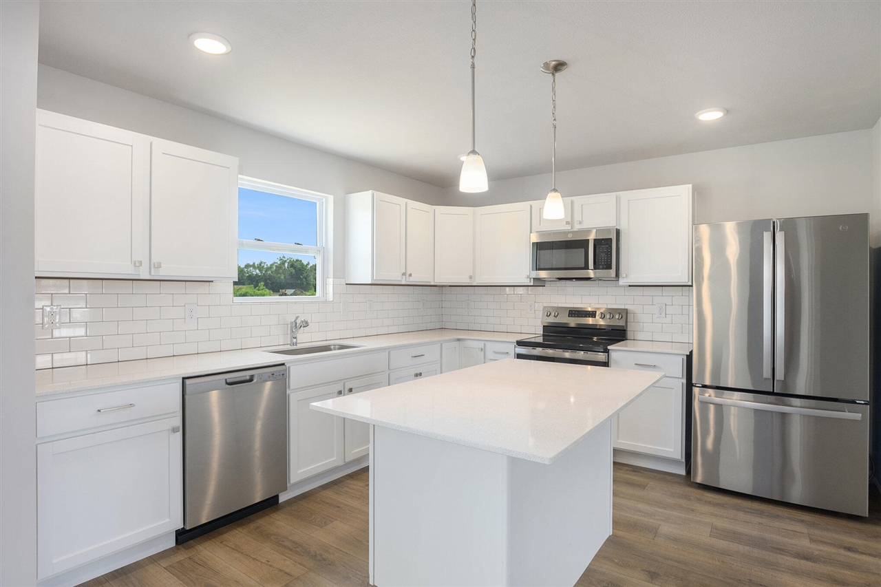 Homes for sale in Mattawan, MI | 48549 Silver Oaks West, Mattawan, MI 49071 | MLS# 70517246