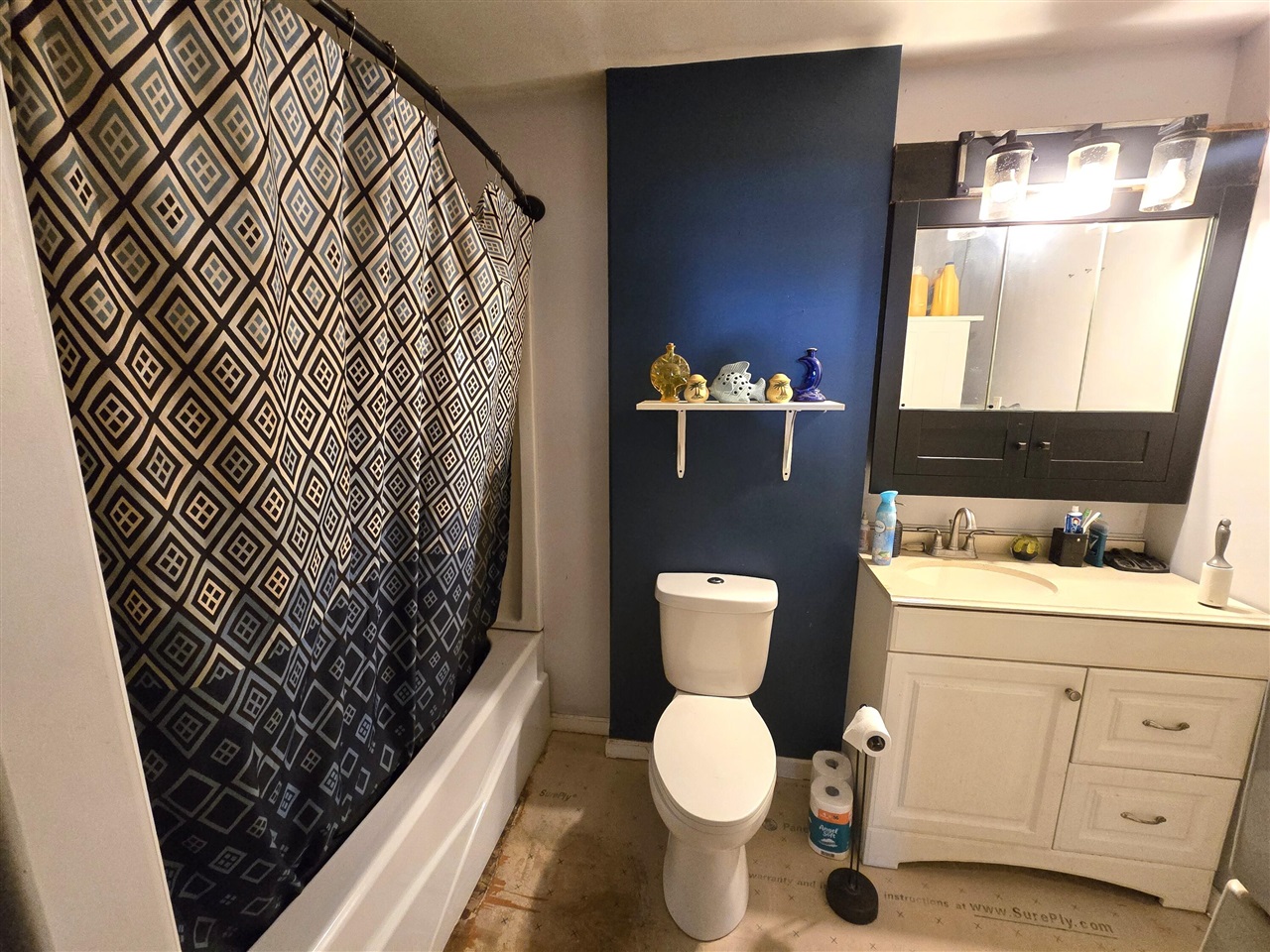 8020 Day Road, Bellevue, MI, 49021