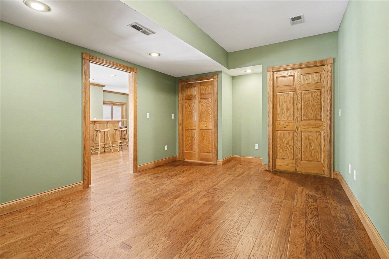 65650 Dailey Road, Edwardsburg, MI, 49112-9640