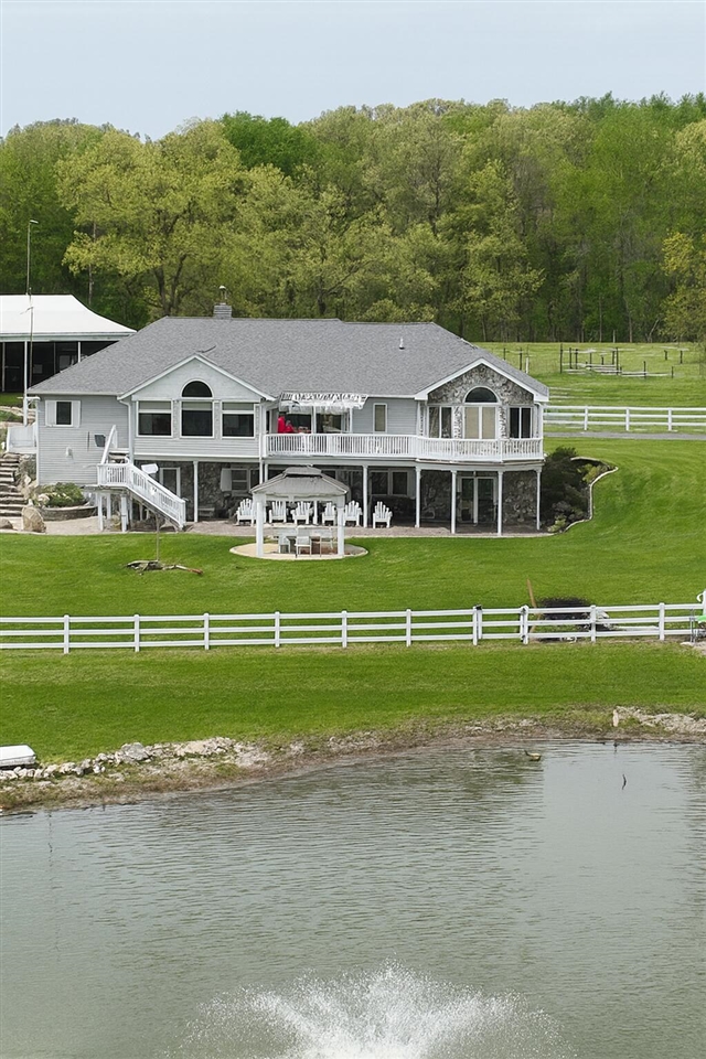 65650 Dailey Road, Edwardsburg, MI, 49112-9640