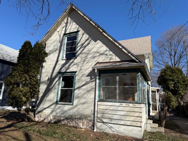 141 Bates Street, Jackson, MI, 49202-3601