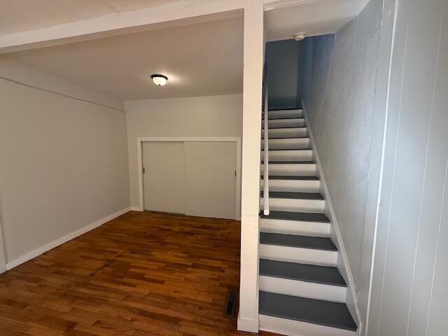 141 Bates Street, Jackson, MI, 49202-3601