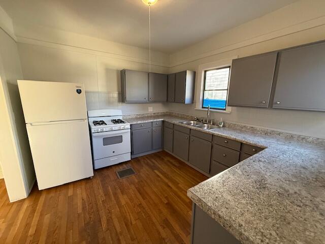 141 Bates Street, Jackson, MI, 49202-3601