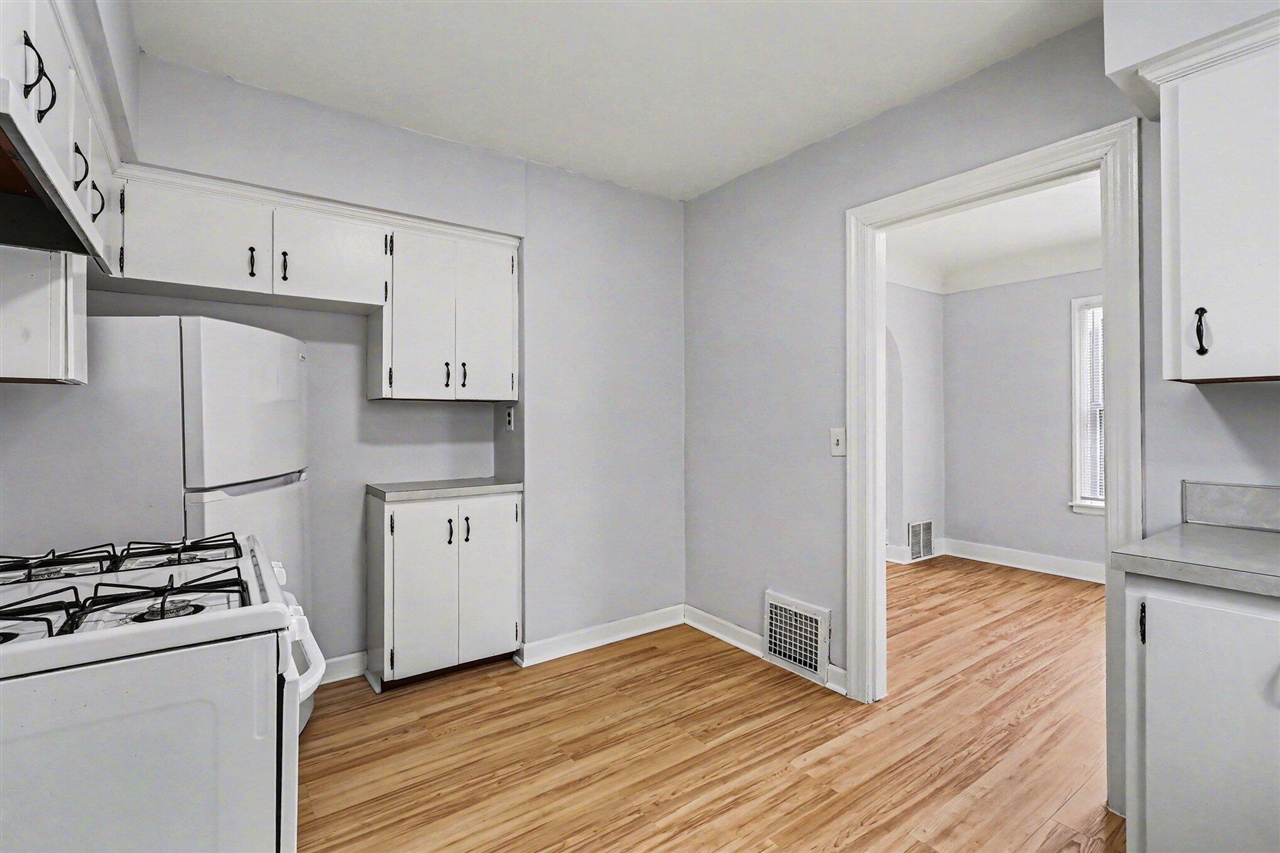 Muskegon, MI, 49441-2245