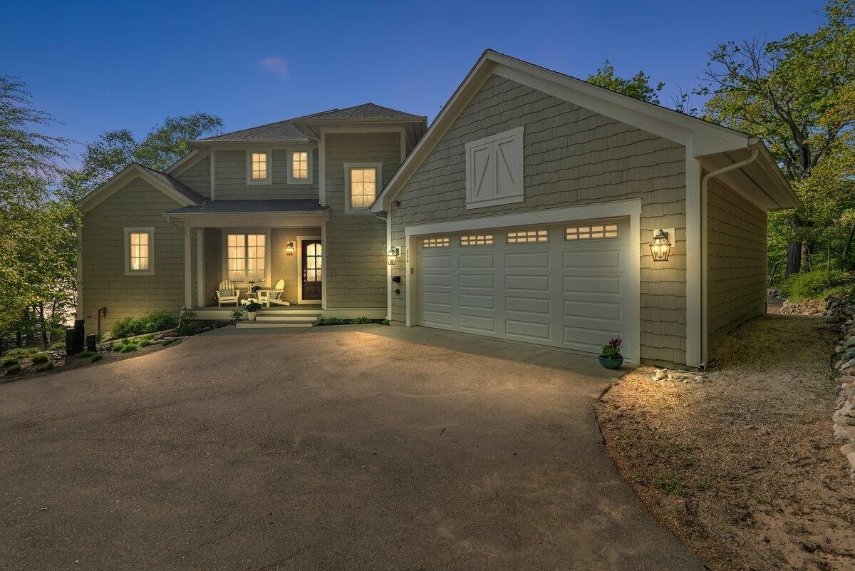 690 Dunegrass Circle Drive, Saugatuck, MI, 49453