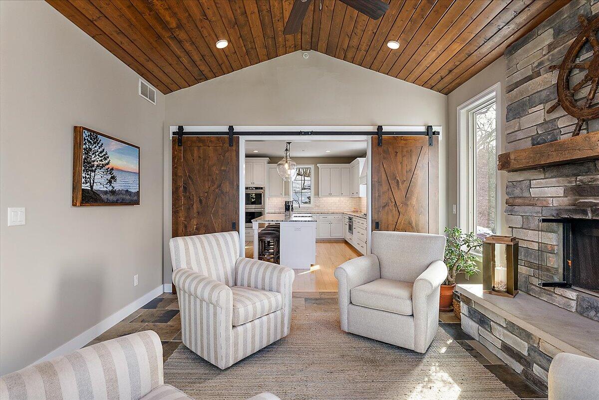 690 Dunegrass Circle Drive, Saugatuck, MI, 49453